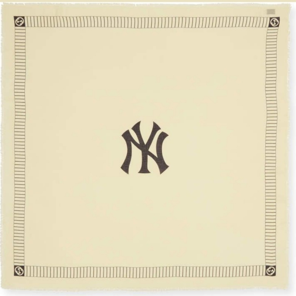 Gucci scarf NY Yankees limited edition